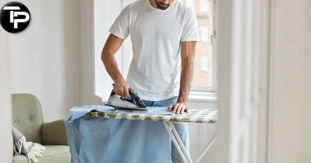 Difference Between Tuxedo and Dinner Suit